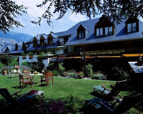 Hotel Mir 4*